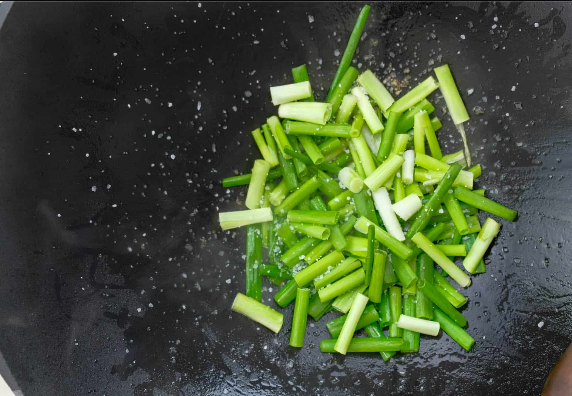 sauteing scallions for vegetable kung pao