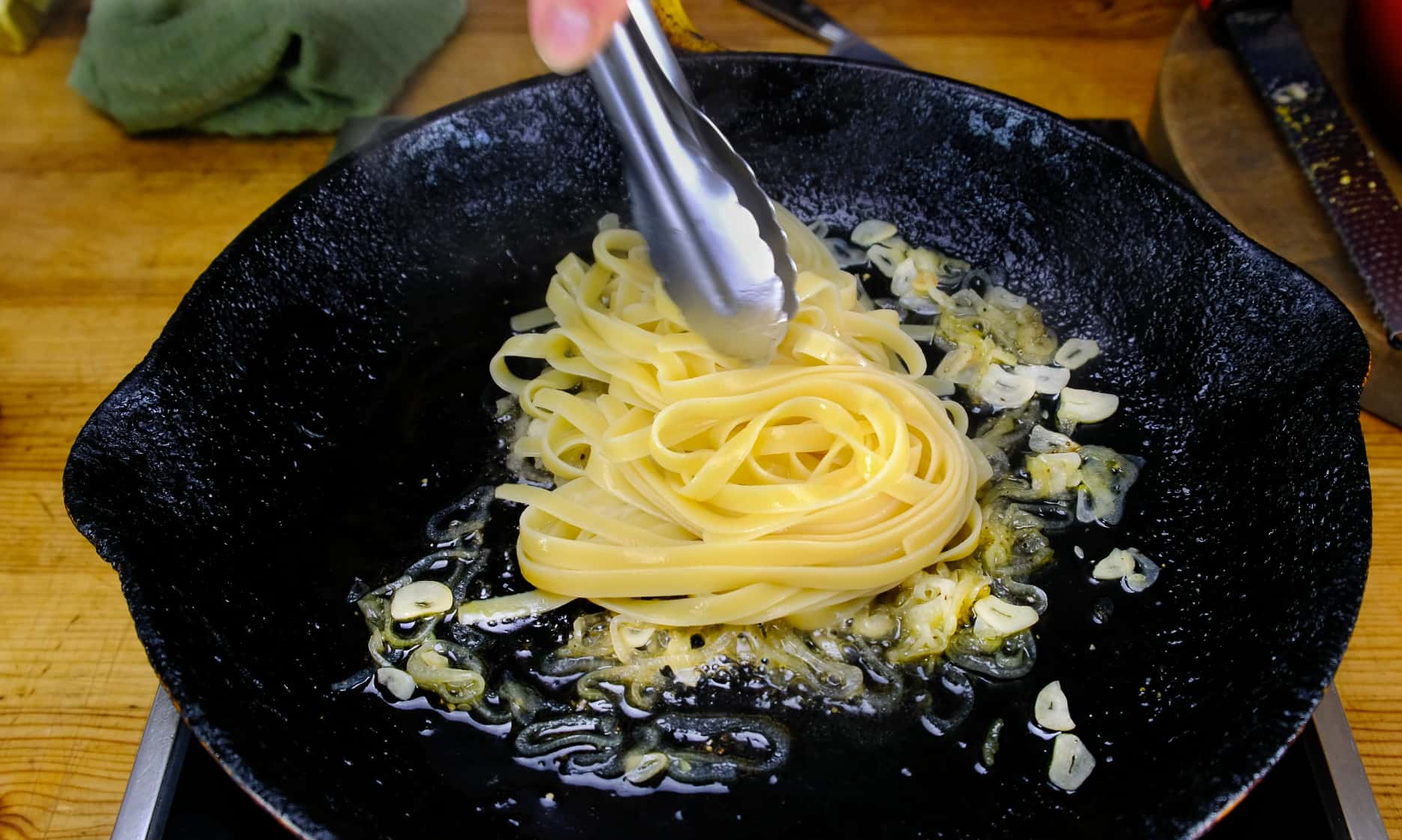 Adding the pasta