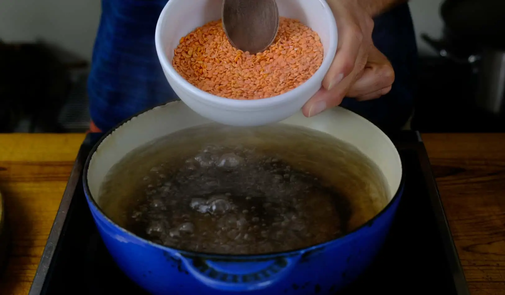 COOKING RED LENTILS