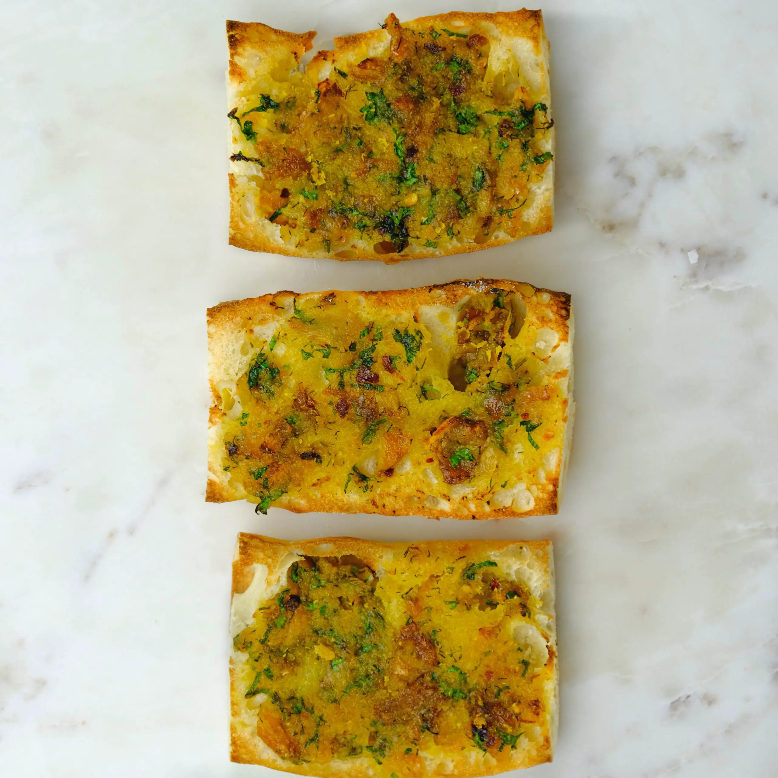 Ultimate Vegan Garlic Bread