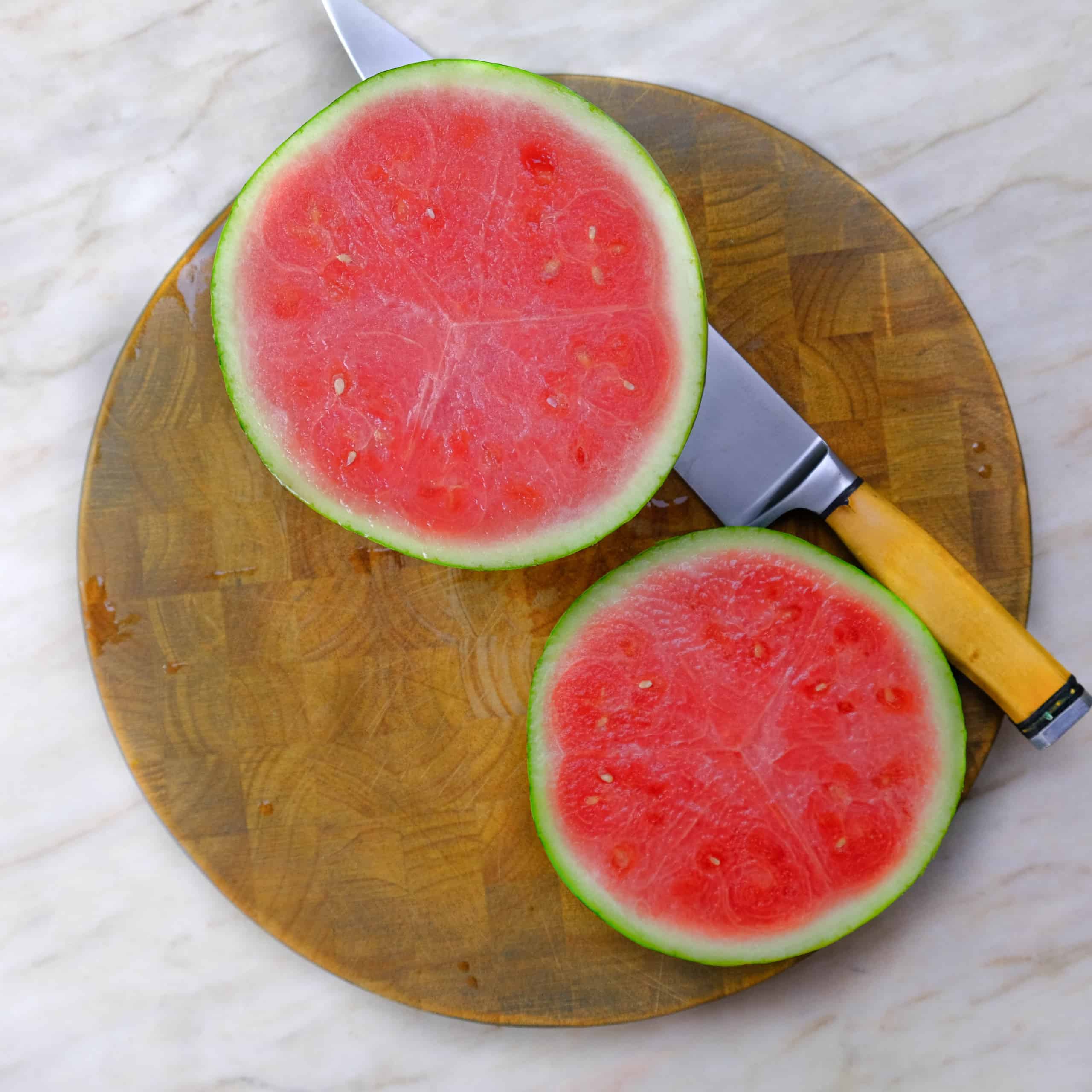 CUTTING WATERMELON FOR VEGAN TUNA STEAK_
