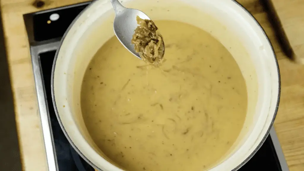 Adding Caramelized Onions to Gravy