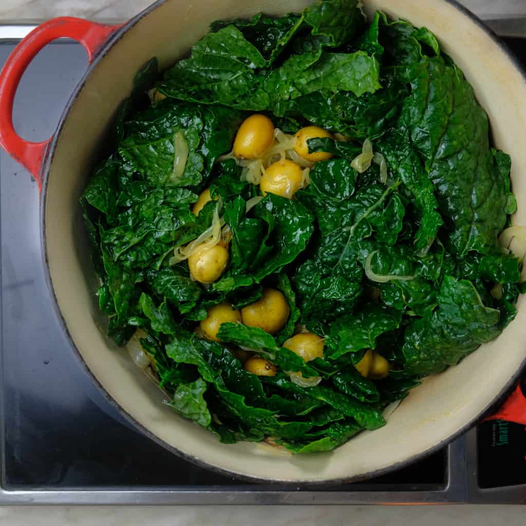 COOKING ONIONS, GARLIC, POTATOES AND KALE FOR BRAISED TUSCAN KALE AND BABY DUTCH POTATOES INGREDIENTS_