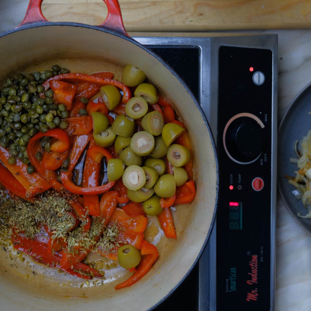 BUILDING CACCIATORE SAUCE