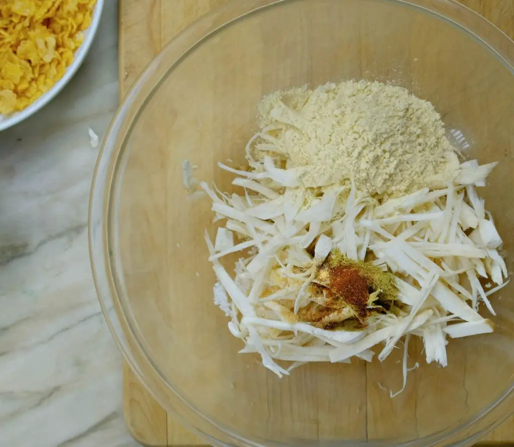 SHREDDED KING OYSTER MUSHROOM, SPICE , GARBANZO BEAN FLOUR