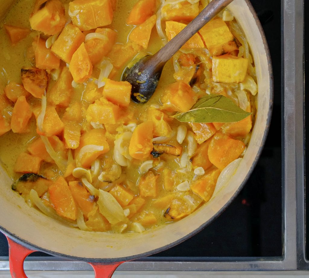 COOKED BUTTERNUT SQUASH SOUP